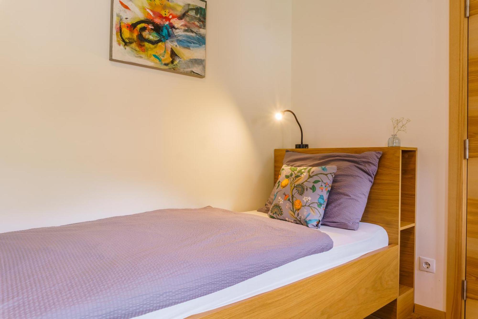 Julias Guesthouse Ora / Auer Екстериор снимка